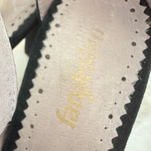 ANTHROPOLOGIE Farylrobin ‘Finella’ Velvet Sandals - Picture 12 of 16